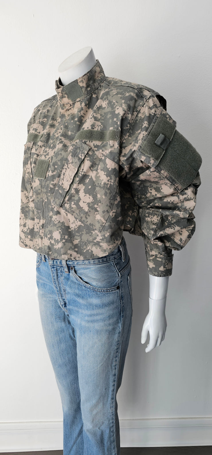 Vintage Upcycled Genuine US Army Military Troops Field Jacket BDU Digital ACU Camo Crop