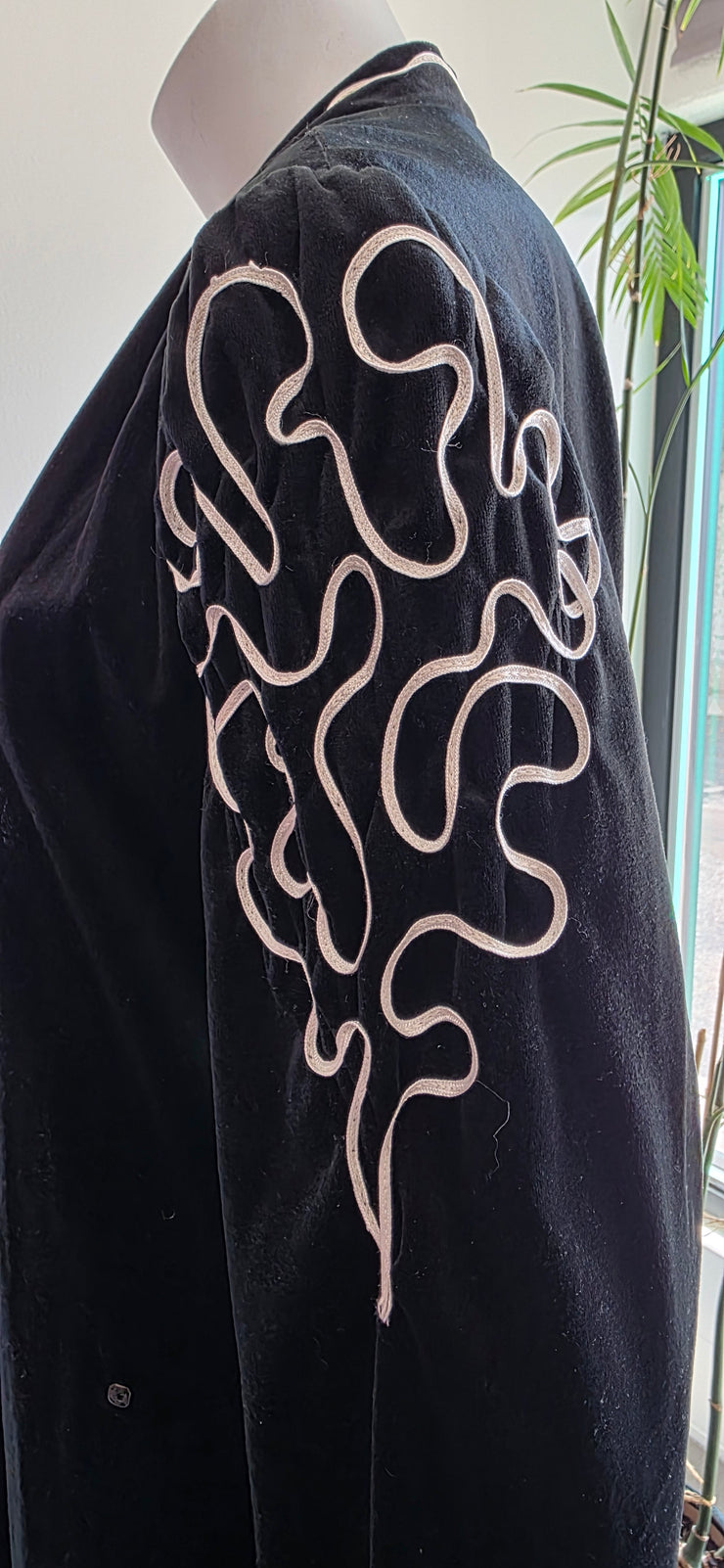Vintage 80s Romantic Velvet Duster Robe by Vandemere