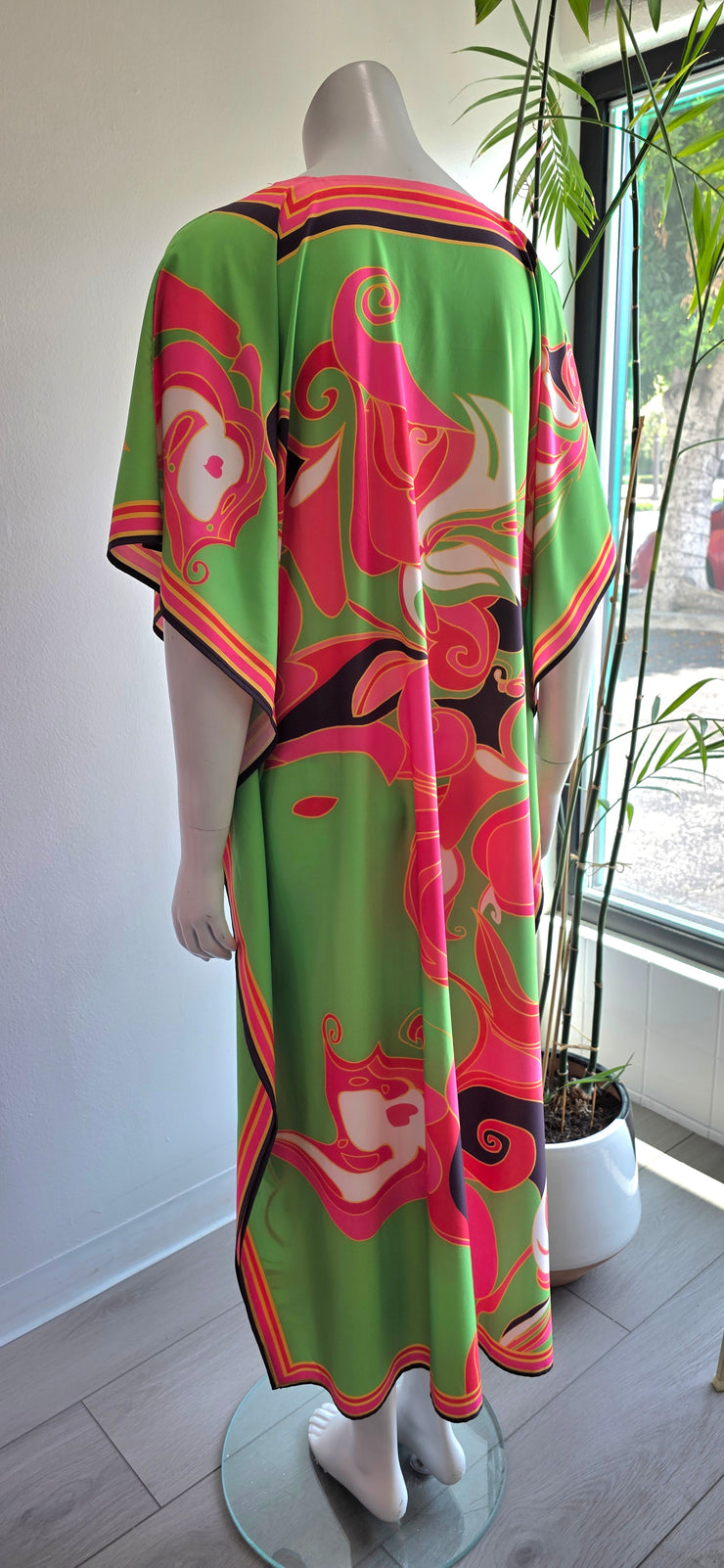 Pre-Loved 70&