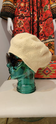 Vintage 70s Bohemian Hippy Ivory Crochet Knit Beret Hat